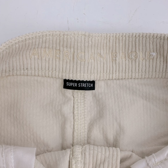 American Eagle Corduroy Mini skirt Size 6 Zip up front Pockets Creme ivory - Picture 5 of 13